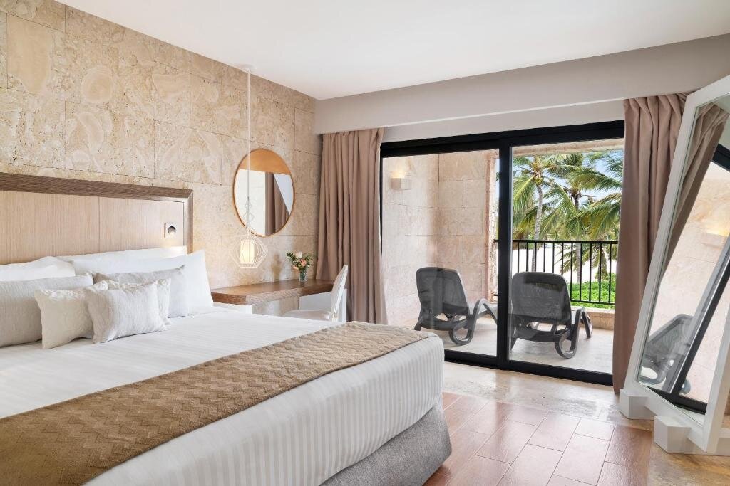 Двухместный полулюкс Castle oceanfront Sanctuary Cap Cana, a Luxury Collection All-Inclusive Resort, Dominican Republic