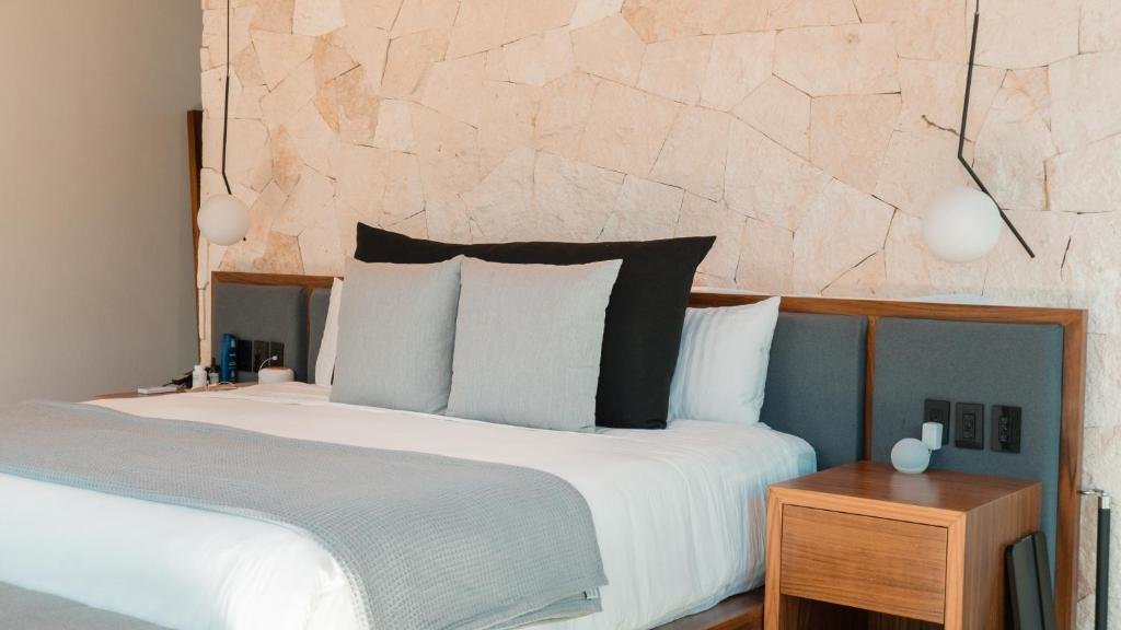 Junior suite doppia con parziale vista mare Tago Tulum by G Hotels