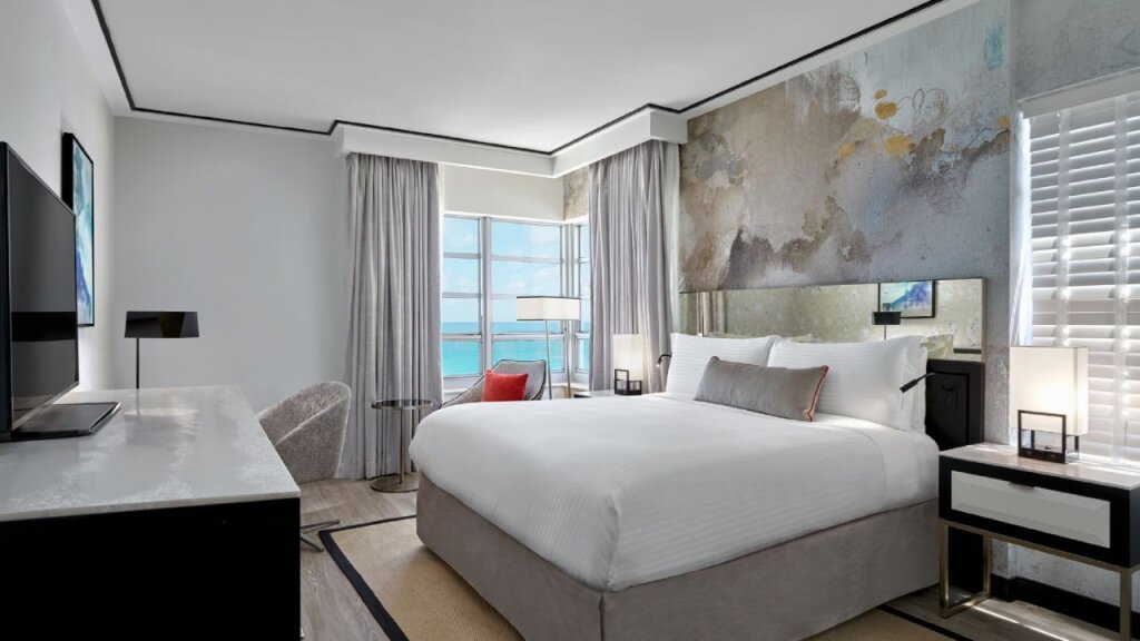 Двухместный номер St. Moritz oceanfront Loews Miami Beach Hotel
