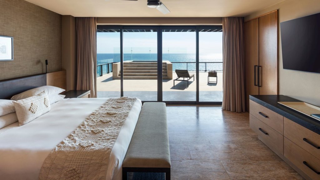 Двухместный люкс Tesi Governor с балконом и oceanfront Casa Maat at JW Marriott Los Cabos Beach Resort & Spa