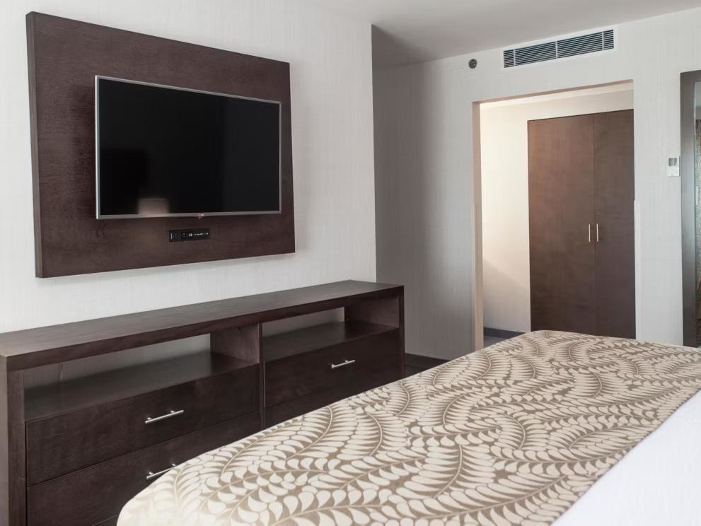 2 Bedrooms Suite Staybridge Suites Puebla