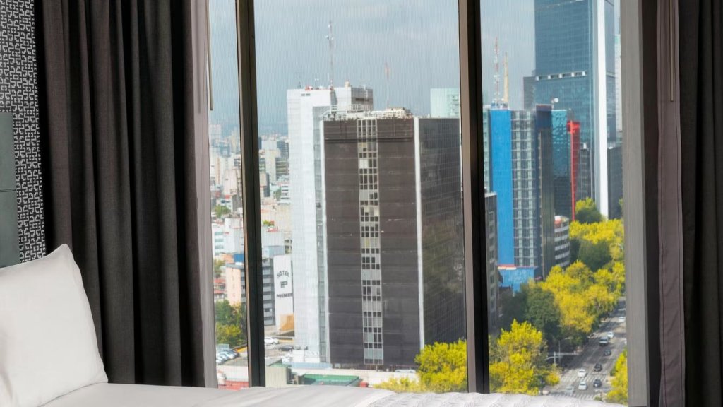 Suite doble Superior 1 dormitorio con vista a la ciudad Le Meridien Mexico City