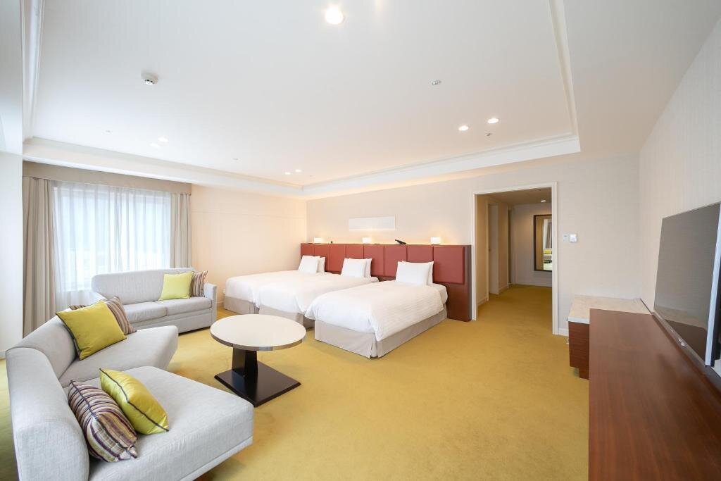 Трёхместный люкс Oriental Quality Floor Corner Namba Oriental Hotel