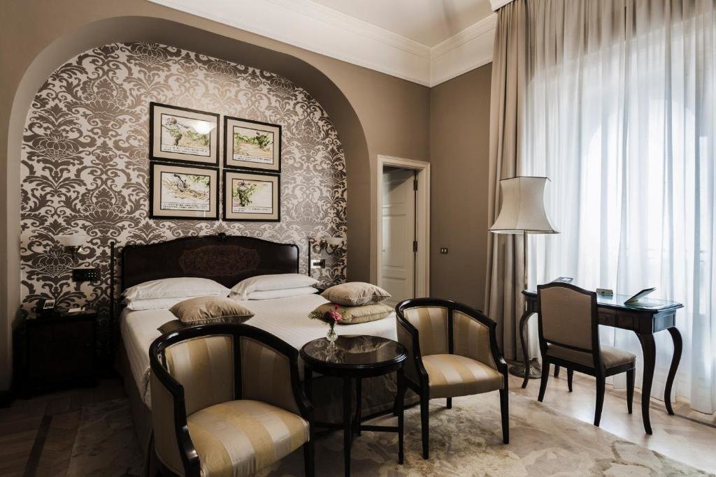 Двухместный номер Deluxe Grand Hotel et de Milan - The Leading Hotels of the World
