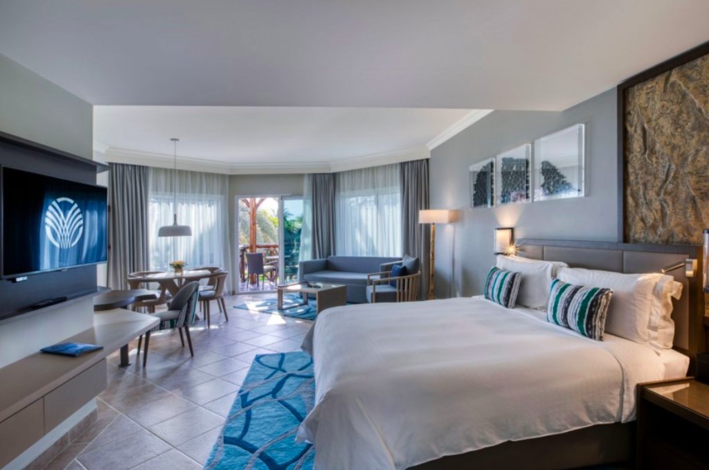 Двухместный люкс Spacious Fujairah Rotana Resort & Spa - Al Aqah Beach