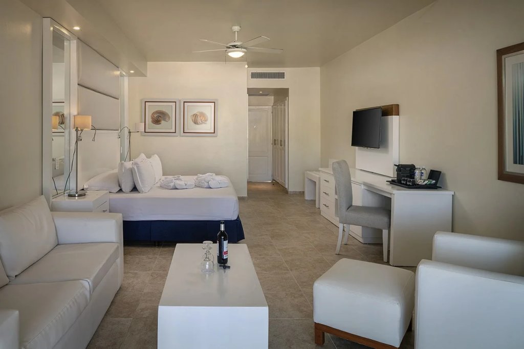 Privilege Honeymoon Double Junior Suite Ocean Blue & Sand Beach Resort
