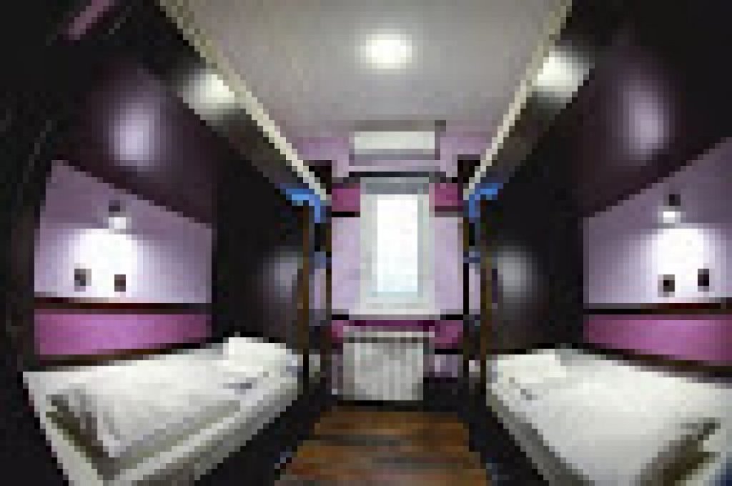 Кровать в общем номере (женский номер) Отель Наутилус