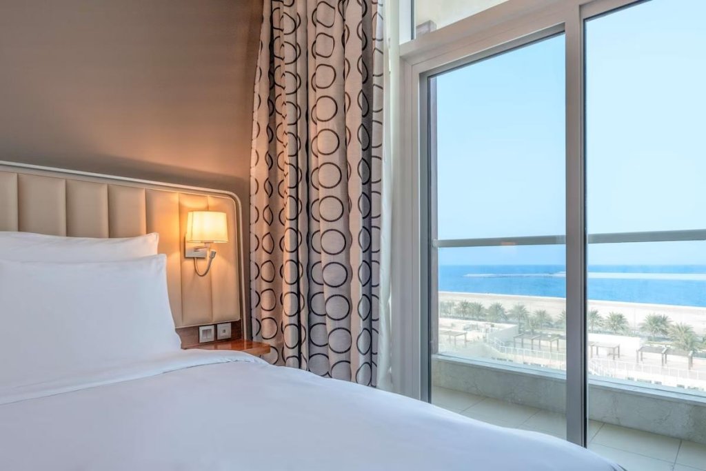 1 Bedroom Double Suite with balcony Radisson Resort Ras Al Khaimah Marjan Island
