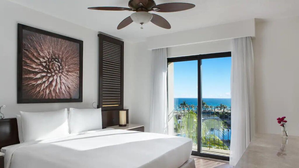 Люкс Master с 2 комнатами с видом на океан Hyatt Ziva Los Cabos