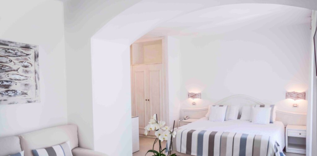 Двухместный полулюкс Cala Moresca Gabbiano Azzurro Hotel & Suites