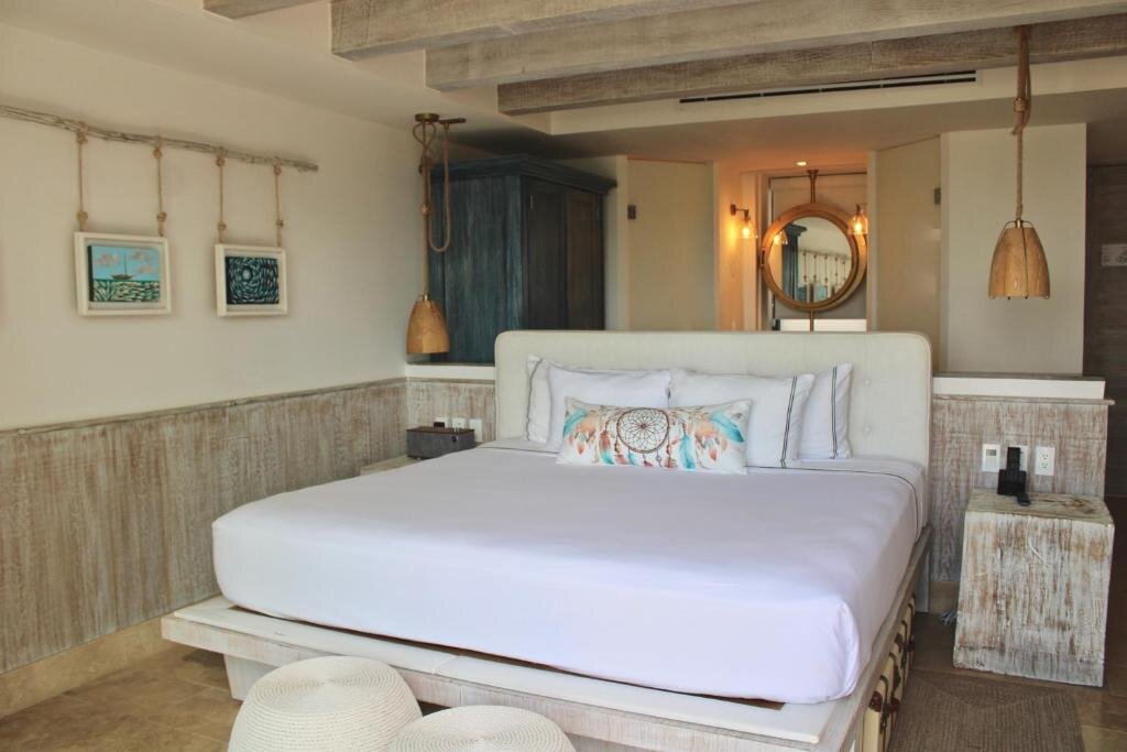 The Cozy One Double Suite Margaritaville St. Somewhere by Karisma Punta Coco