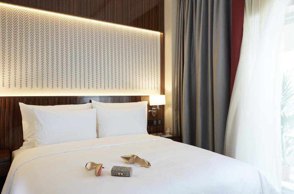 Двухместный люкс Dusit D2 Kenz Hotel Dubai